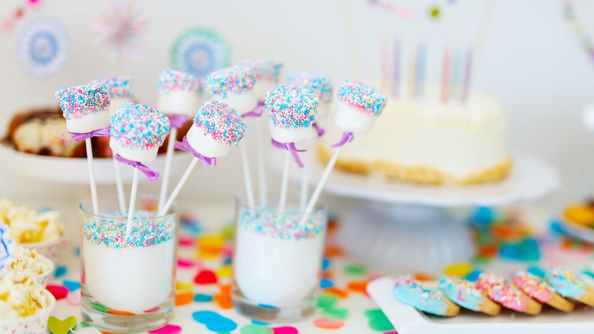 Marshmallow Pops - Ones Dream Cakes Treats, LLC